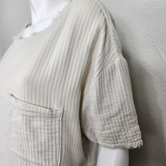 We The Free Oversized Raw Hem Beige Top Size Small - Picture 10 of 16